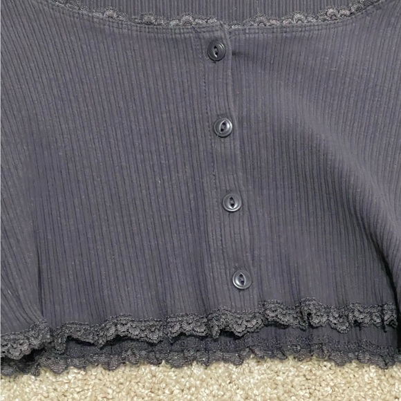 Garage | M | Purple Lace T-Shirt Womens Crop Top - Picture 8 of 8